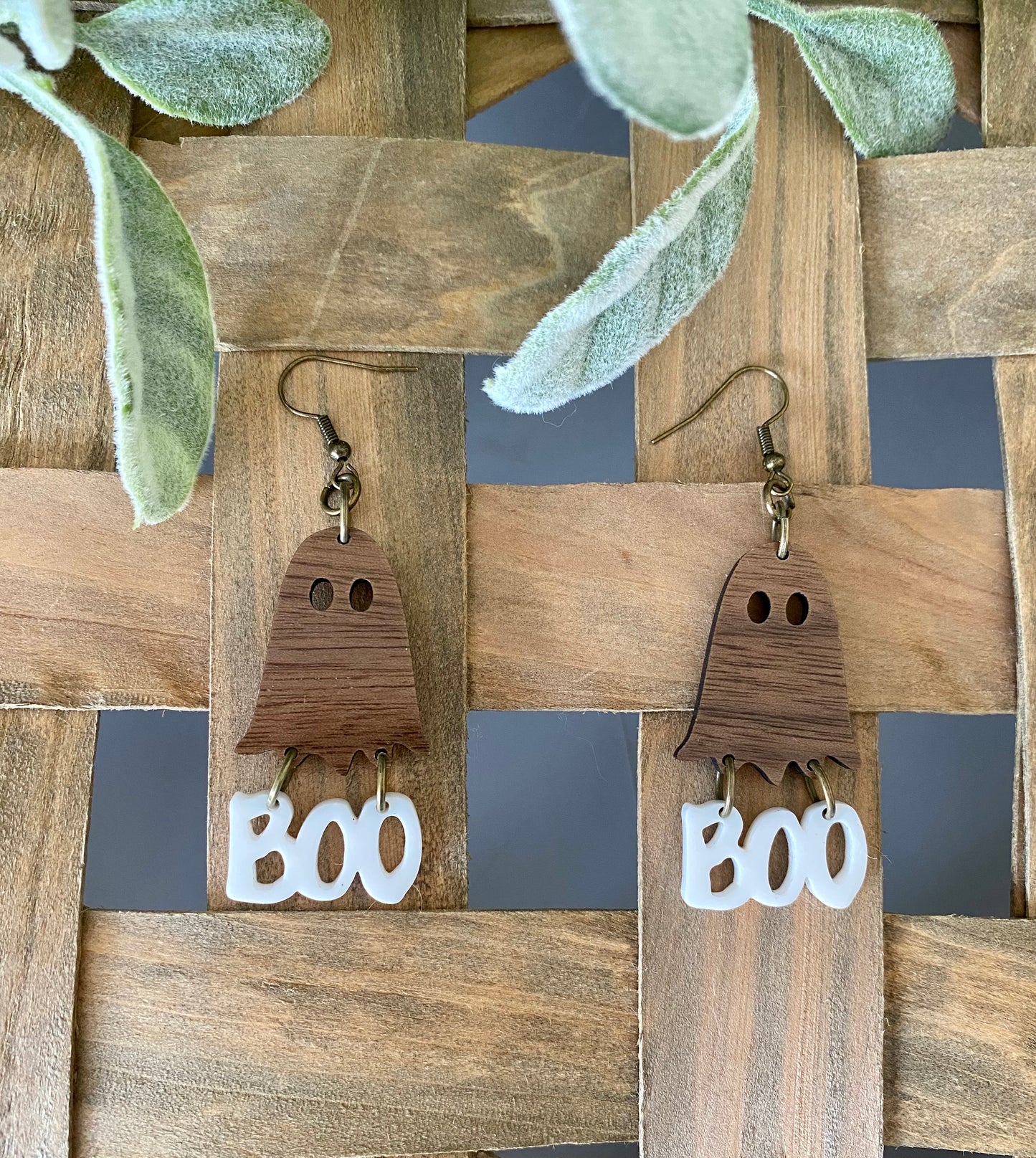 Wooden Boo Ghost